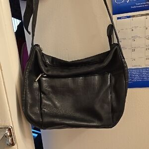 Elegant Black Shoulder Bag